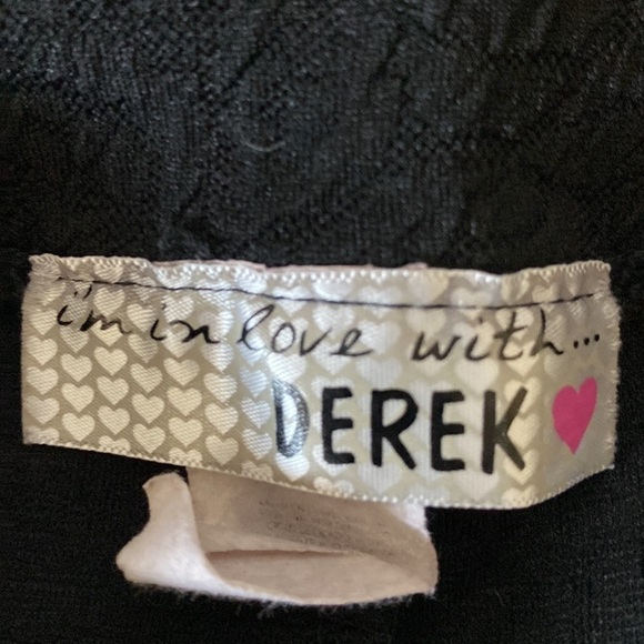 I'm In Love With Derek Heart Textured Midi Pencil Skirt - Picture 4 of 5